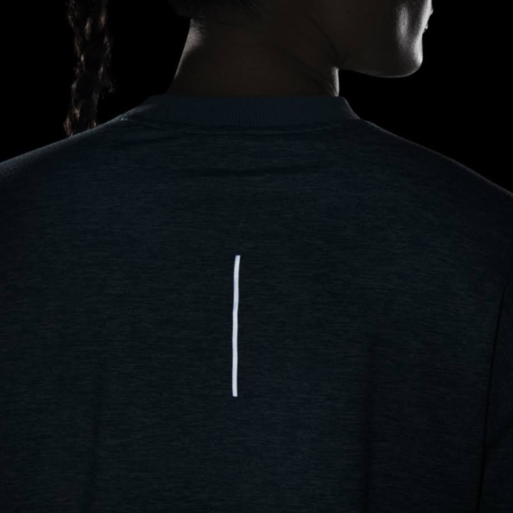 NIKE Element Running Top - Picture 5 of 8